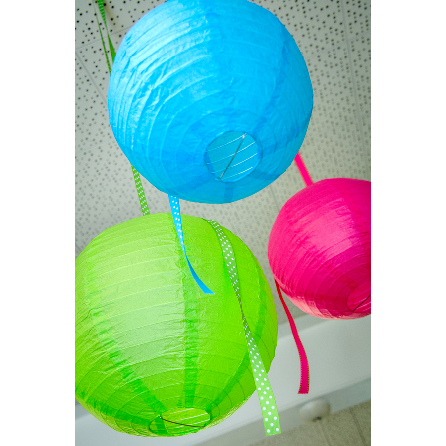 Brights Paper Lanterns TCR77229 Teacher Created Resources